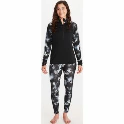 Marmot Women's Baselayer 1/2 Zip Top -Camping Wear Shop 10496768x1224501 vAlt image 1