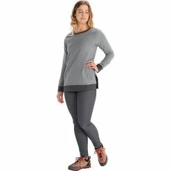 Marmot Women's Rosthern Midweight Flannel Pullover -Camping Wear Shop 10496929x1094101 vAlt2