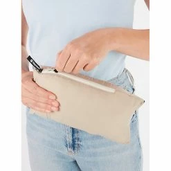 Marmot Women's Highlander Jacket -Camping Wear Shop 10581311x1267035 vAlt5